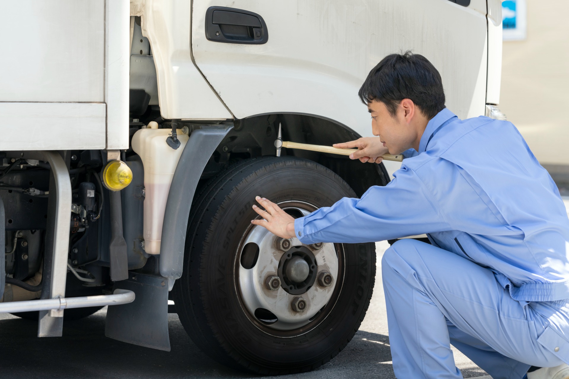 パンクしたタイヤ | 福岡で車のことなら愛車坊家